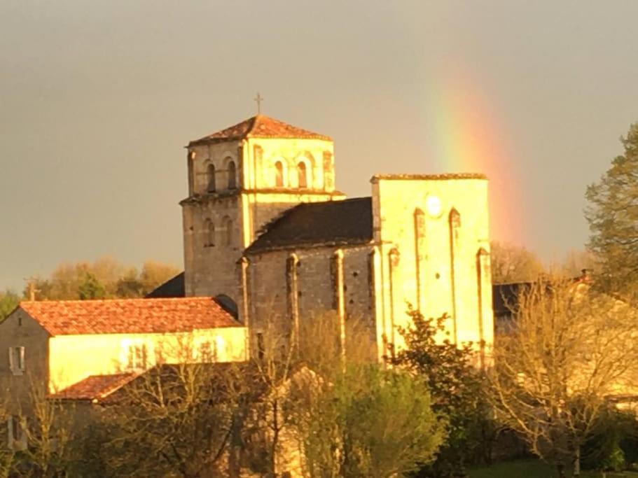 La Petite Maison - La Grange Des Colporteurs Nanclars Esterno foto